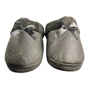 Black Fuzzy Slippers with Bows – Size XL (11)